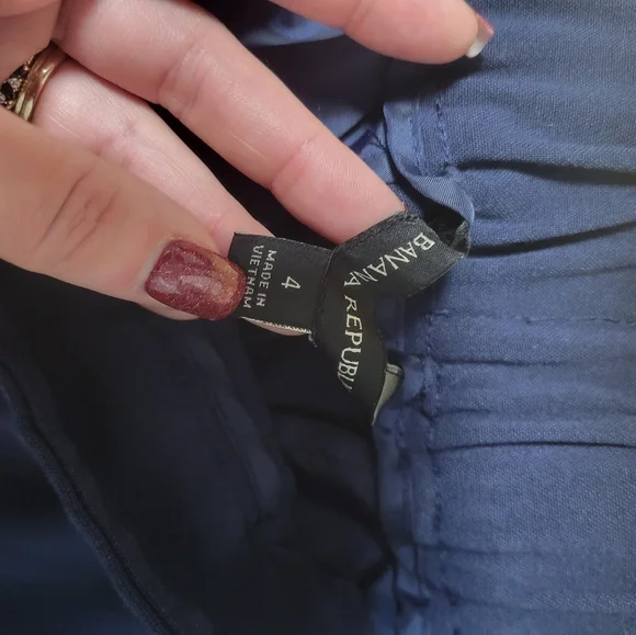 Banana Republic Navy Ankle Pants - Picture 3 of 5